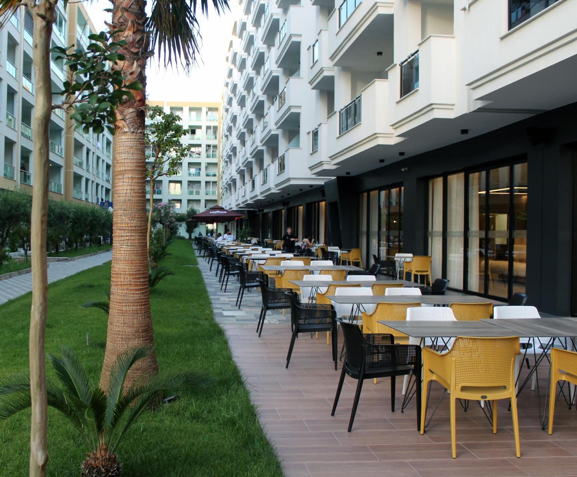 Riviera Palace Shëngjin 外观 照片